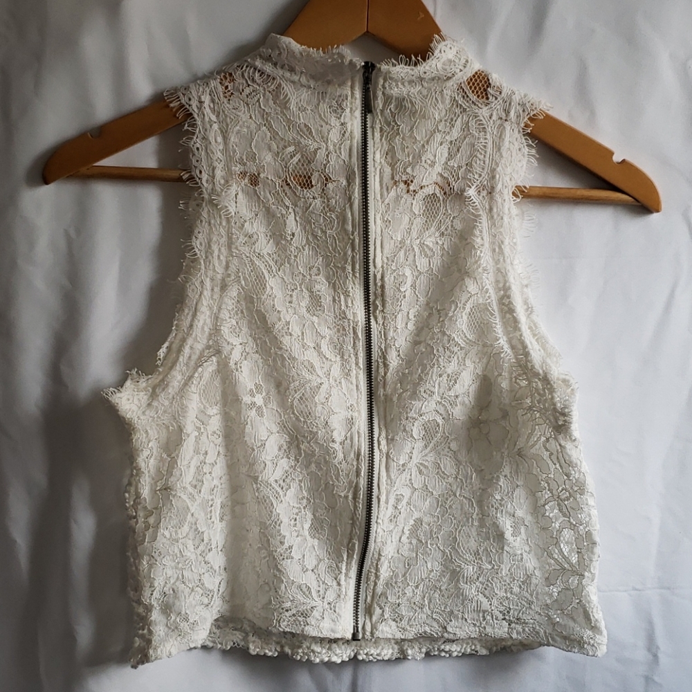Zara Women's Sleeveless Top